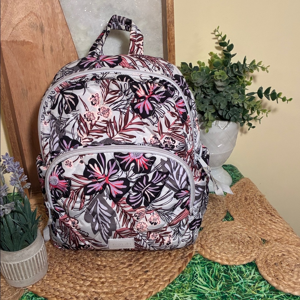 Elegant Floral Women's Small Backpack, Lunch bag